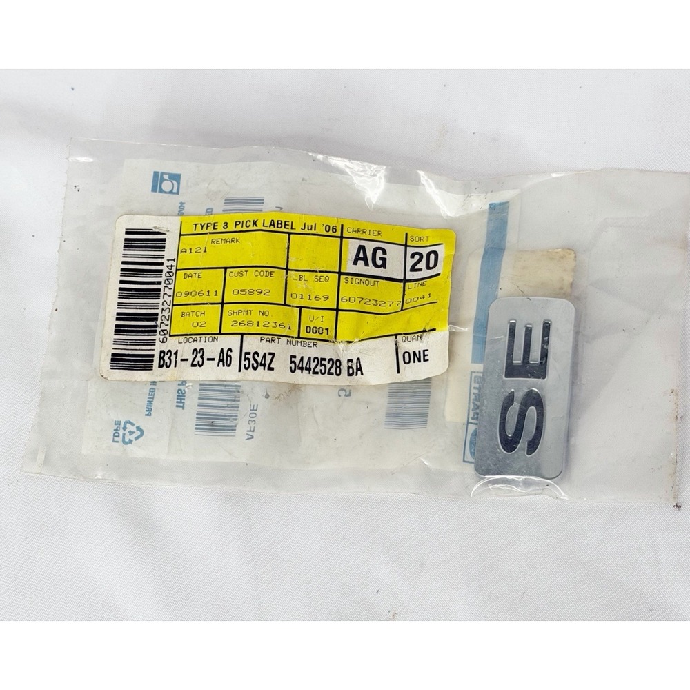 OEM FORD FOCUS SE TRUNK Emblem LID NAMEPLATE NEW OEM 5S4Z-5442528-BA NOS